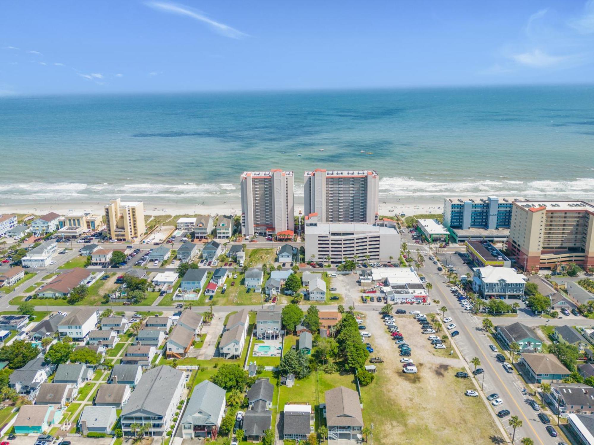 200ft To Beach! North Myrtle First Level Duplex Home, Pet Friendly!